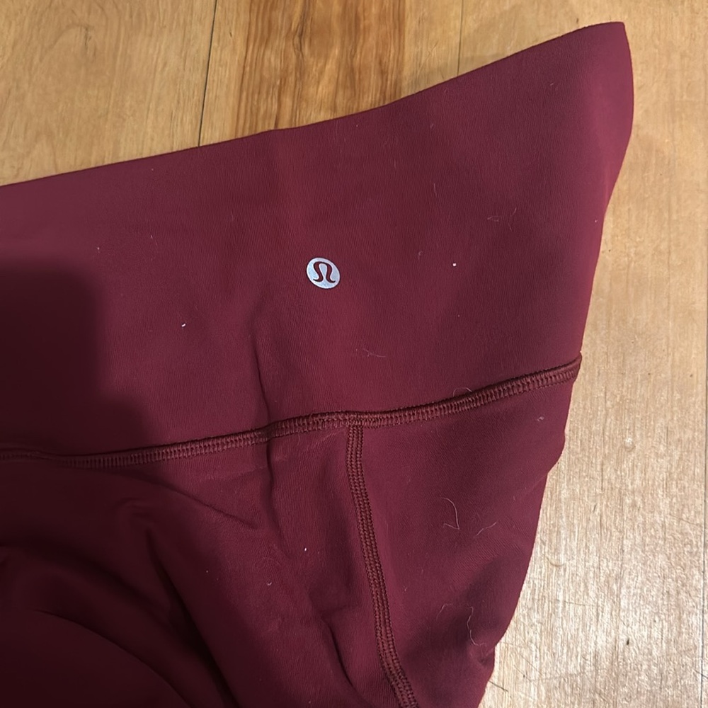 Lululemon Wunder Under Size 6, Raspberry - image 2